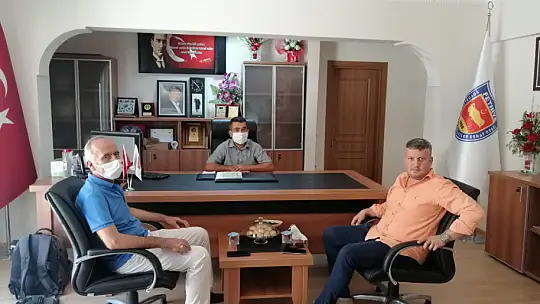 Başkan Taşar, 'Esnafımız önünü göremiyor'