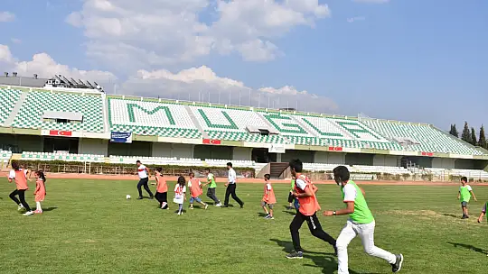 Muğla'da Yangından Etkilenen Çocuklar İçin Moral ve Motivasyon Etkinliği Düzenlendi