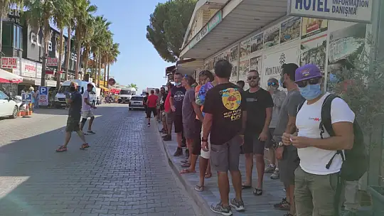 Paraşüt pilotu Celal Yıldız, 'Bizi teleferik kullanmaya zorluyorlar'