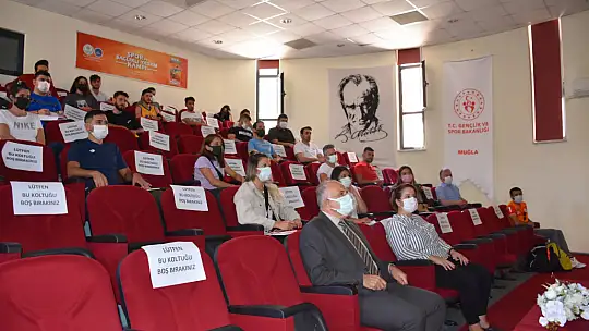 Hokey Antrenörlük Kursu Başladı