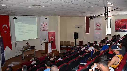 Hokey Antrenörlük Kursu Başladı