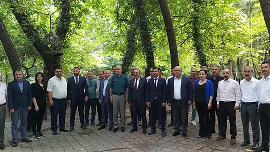 Uzundemir, 'Ne birisine rant verdim ne de birisine peşkeş çektim'