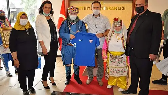 Sporfest Konukları Karaca'yı Ziyaret Etti
