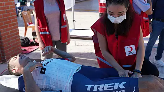 Seydikemer Belediyesi ve Kızılay Sporcuların Yanında
