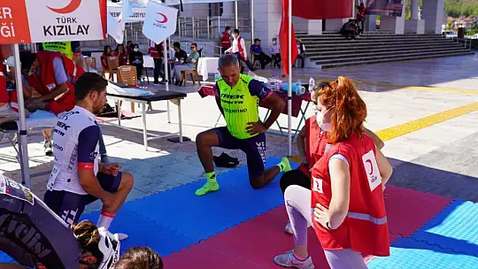 Seydikemer Belediyesi ve Kızılay Sporcuların Yanında
