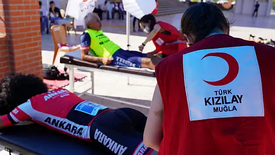 Seydikemer Belediyesi ve Kızılay Sporcuların Yanında