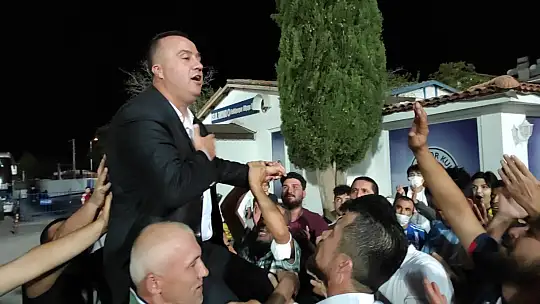 Taraftarlardan galibiyet sevinci