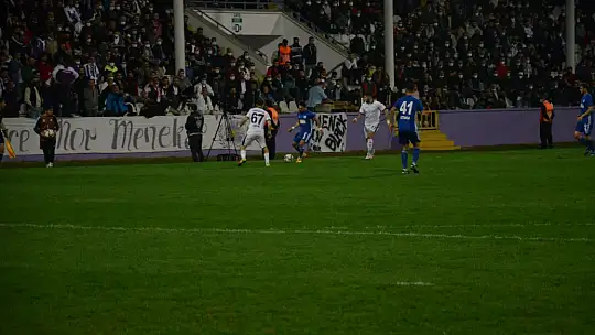 Orduspor, Fethiyespor maçı berabere bitti 1-1