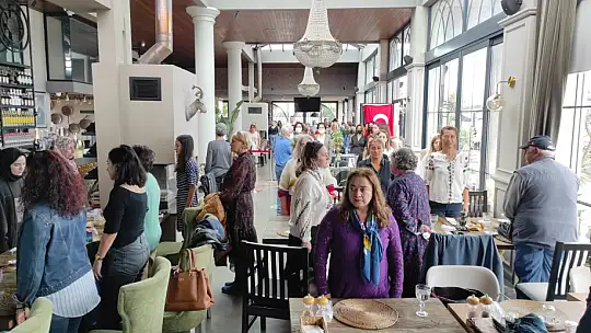 Türk Kadınlar Birliği Kahvaltıda Buluştu