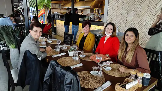 Türk Kadınlar Birliği Kahvaltıda Buluştu