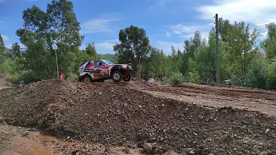 Off-Road Fethiye Yarışı nefesleri kesti