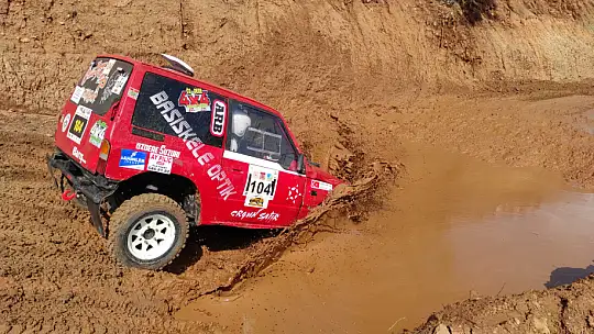 Off-Road Fethiye Yarışı nefesleri kesti