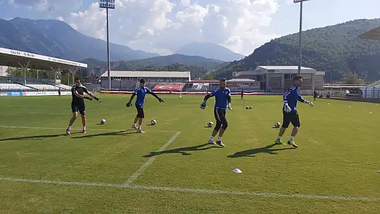 Dinçel, 'İstediğimizi almak için çalışıyoruz'