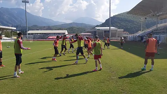 Dinçel, 'İstediğimizi almak için çalışıyoruz'