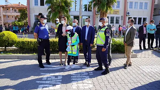 Seydikemer'de 'Yaya Önceliğine' Dikkat Çektiler