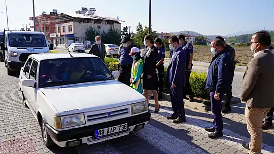 Seydikemer'de 'Yaya Önceliğine' Dikkat Çektiler