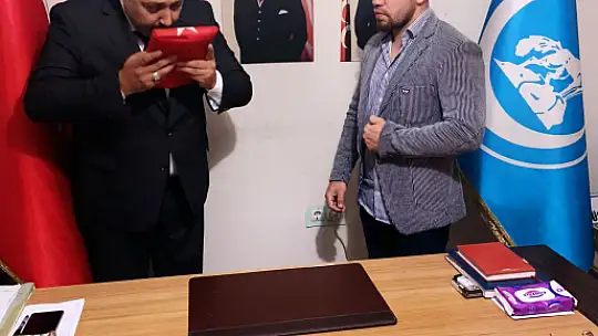 Başkan Yellice, 'Kapımızın kilidi yok, kapımız herkese açık'