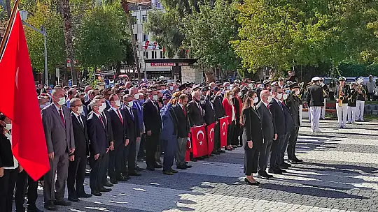 Fethiye'de Cumhuriyet coşkusu