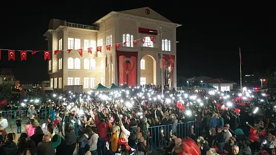 Seydikemer Cumhuriyet Coşkusunu Yusuf Güney ile yaşadı