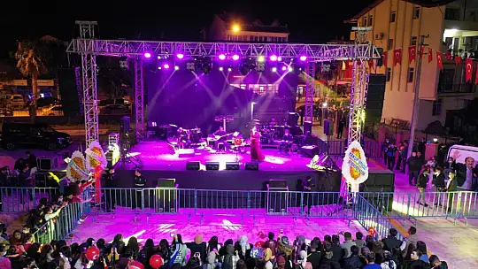 Seydikemer Cumhuriyet Coşkusunu Yusuf Güney ile yaşadı