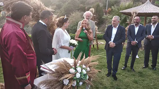 Kandil ve Kardeş ailesinin mutlu günü