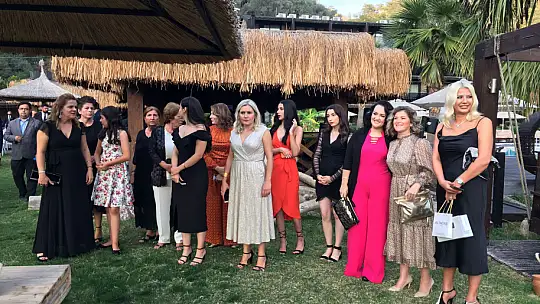 Kandil ve Kardeş ailesinin mutlu günü