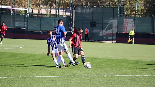 Fethiyespor Karaköprü'den puansız dönüyor 0-3