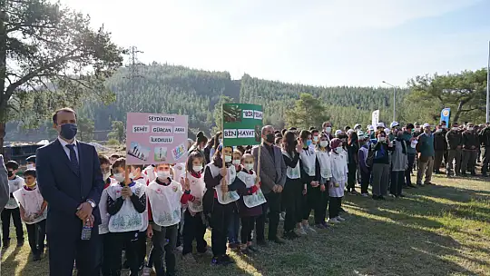 Seydikemer'de yeşil bir gelecek için fidanlar toprakla buluştu