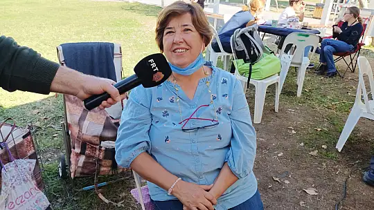 El emeği göz nuru pazarı Beşkaza Meydanı'nda