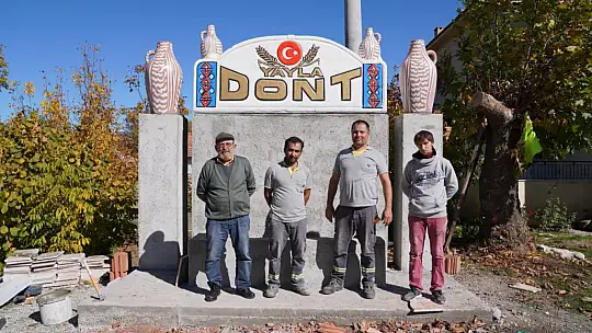 2 Asırlık Kültür 'Dont Testisi' Mahalle Çeşmesini Renklendirdi
