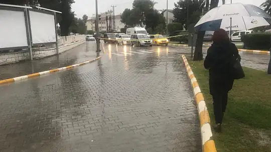 Fethiye Emniyeti'nden yağmur mesaisi