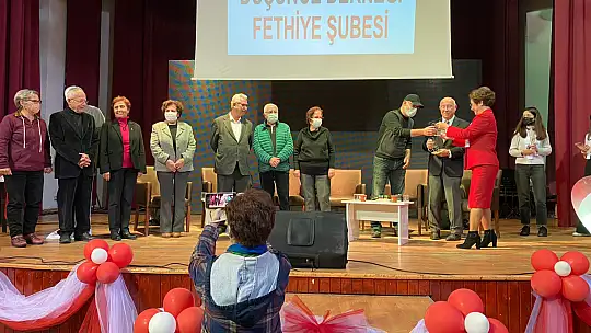 ADD, Öğretmenler Günü'nü kutladı