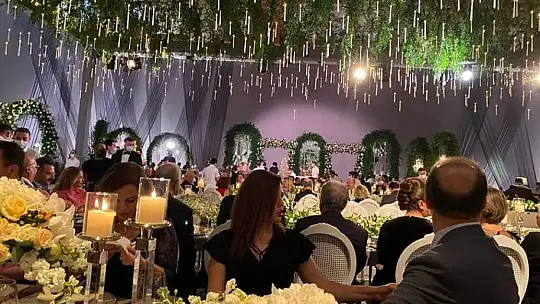 Siyaset ve iş dünyası bu düğünde buluştu