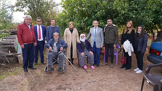 Seydikemer Belediyesi'nden Engelli Vatandaşa Tekerlekli Sandalye Sürprizi