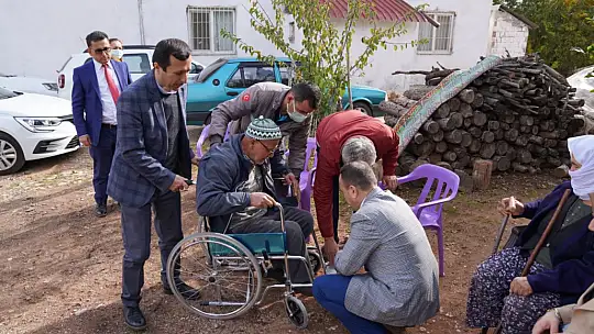 Seydikemer Belediyesi'nden Engelli Vatandaşa Tekerlekli Sandalye Sürprizi