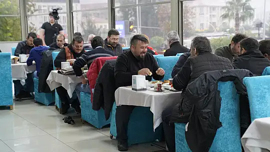 Demirtaş'tan Esnafı İlgilendiren Projeler