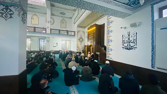 Yılın Son Pazarı Hz. Ali Cami'nde Buluşuldu