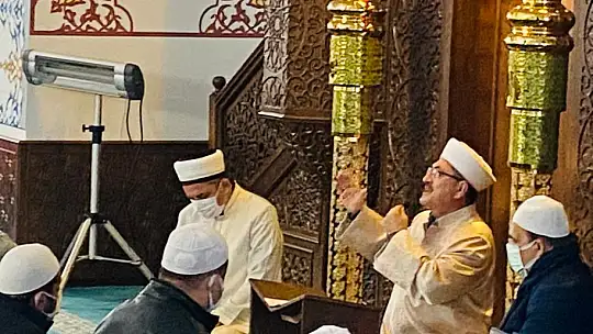 Yılın Son Pazarı Hz. Ali Cami'nde Buluşuldu