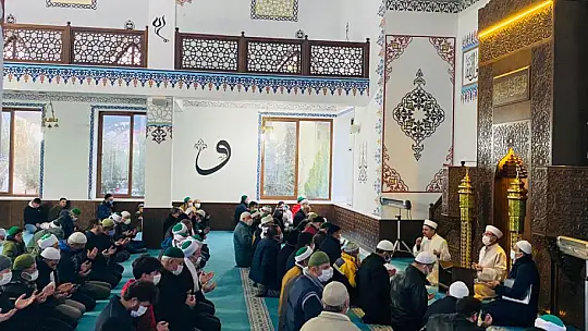 Yılın Son Pazarı Hz. Ali Cami'nde Buluşuldu