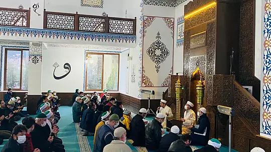 Yılın Son Pazarı Hz. Ali Cami'nde Buluşuldu