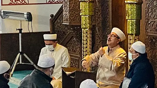 Yılın Son Pazarı Hz. Ali Cami'nde Buluşuldu