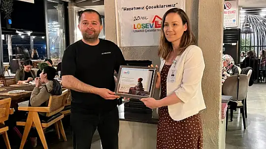 LÖSEV'DEN İFTAR YEMEĞİ