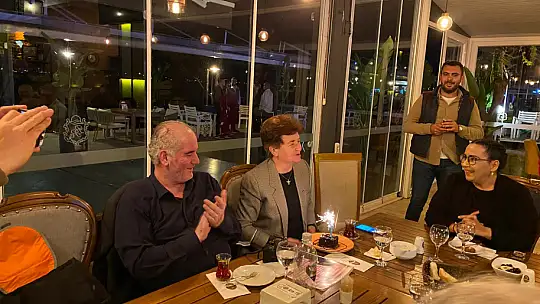 EMRAH DOĞU'DAN İFTAR YEMEĞİ