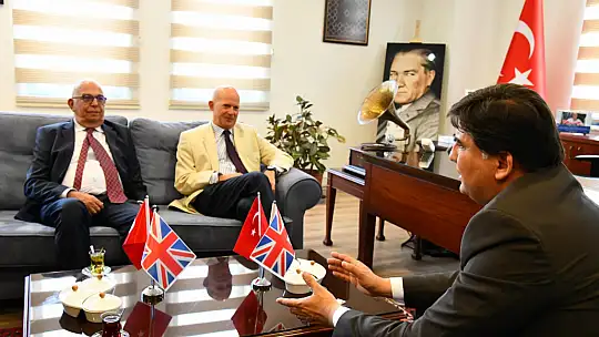 İngiliz Büyükelçi'den Fethiye Belediyesi'ne Ziyaret