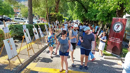 Sıfırdan Başladılar, Sanat Yaptılar