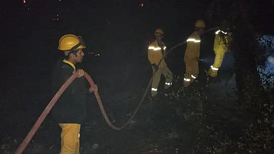 ULA'DA ÇIKAN YANGIN KONTROL ALTINA ALINDI