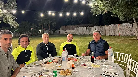 FETHİYESPORLU FUTBOLCULAR AKŞAM YEMEĞİNDE BİRARAYA GELDİ