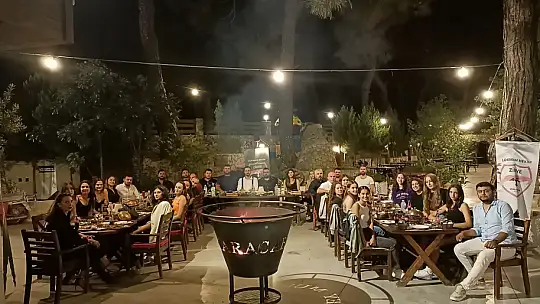 ZİRVE SPOR MORAL YEMEĞİNDE