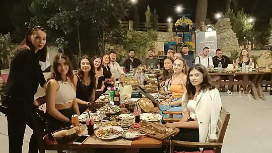 ZİRVE SPOR MORAL YEMEĞİNDE