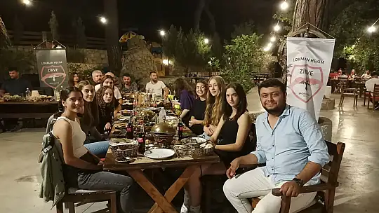 ZİRVE SPOR MORAL YEMEĞİNDE